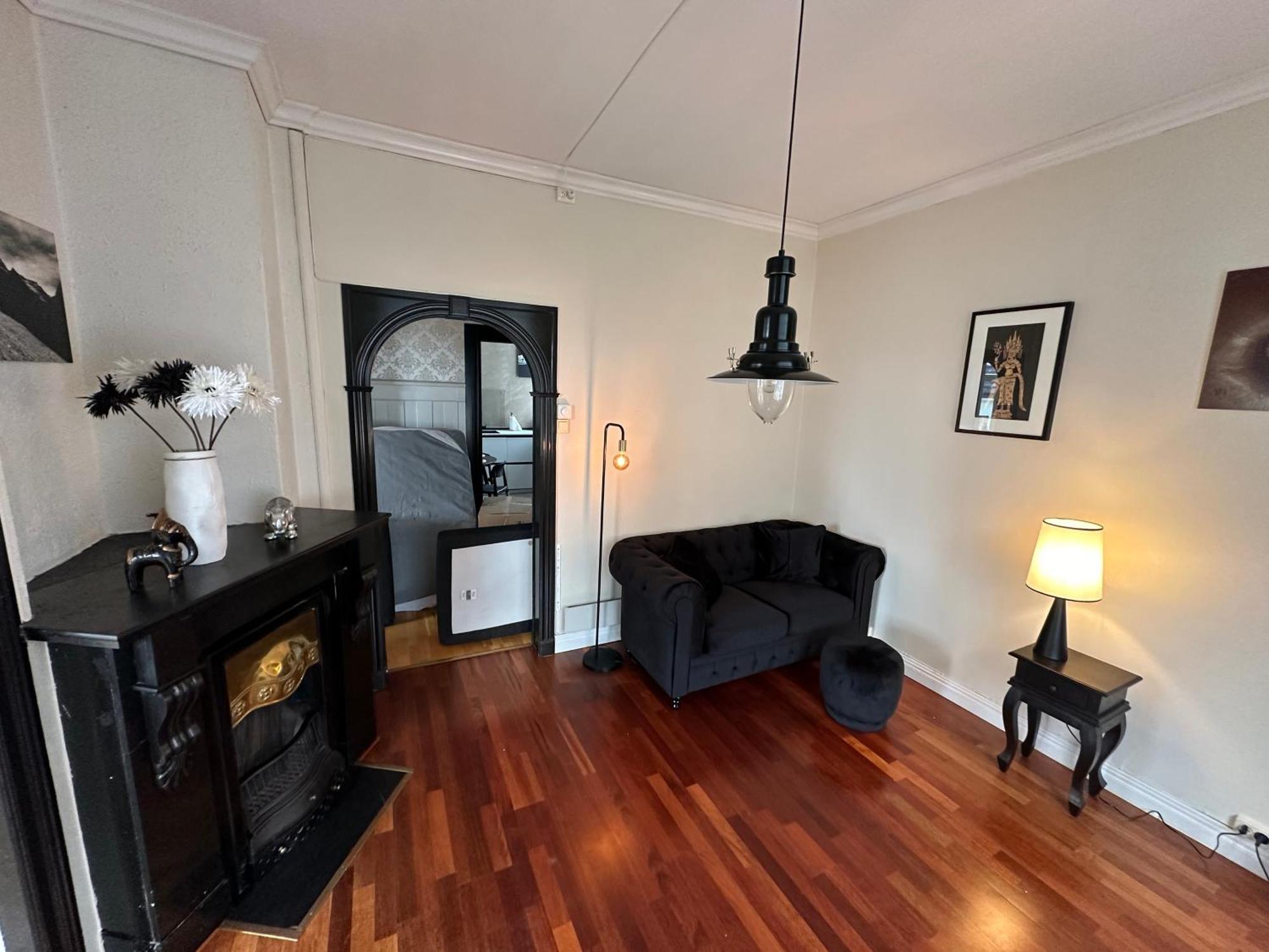 Stylish Big Jugend Art Nouveau Apartment With Balcony Heart Of 奥勒松 外观 照片